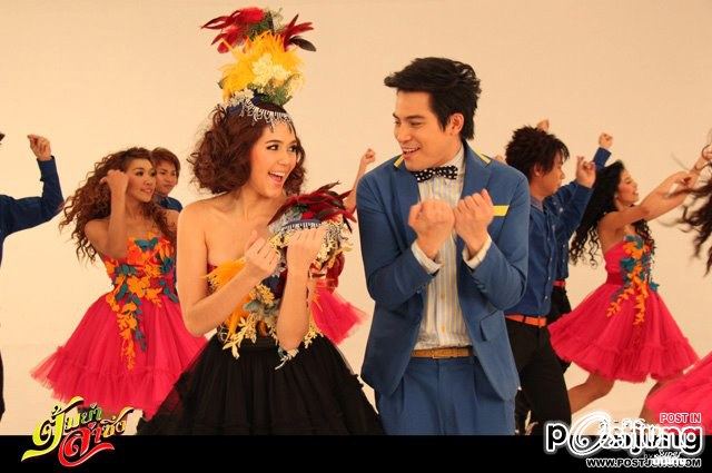 "PIC "ชมพู่-ปอ"หล่อ สวย ๆ in ต้มยำลำซิ่ง ! "