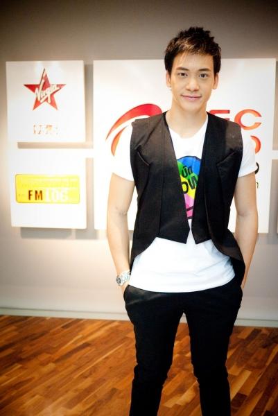 "บี้ สุกฤษฎิ์" นำซิงเกิ้ลใหม่ "ณ บัด NOW" มาฝากชาว 95.5 Virgin HitZ