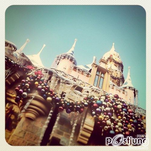 1. Disneyland