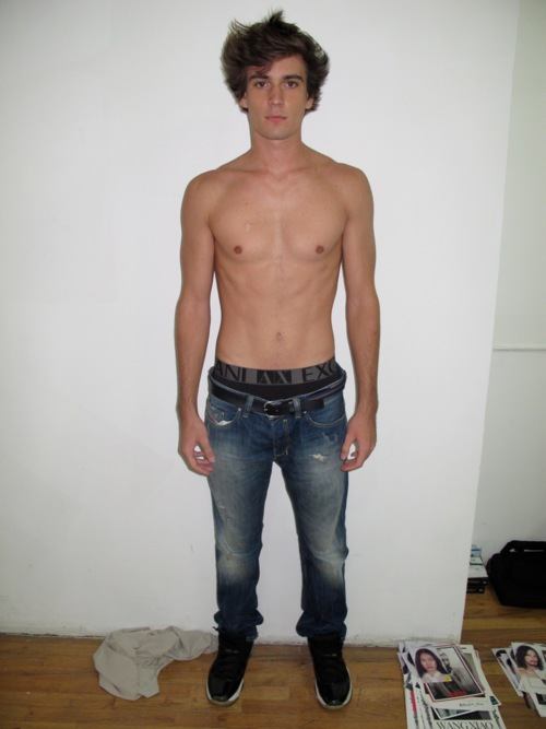 นายแบบสดใหม่ยังไม่ถูก เจียระไน