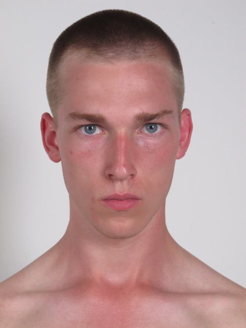 นายแบบสดใหม่ยังไม่ถูก เจียระไน