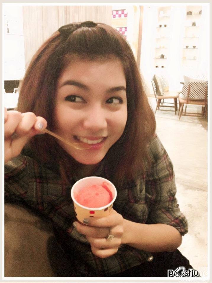 กิ่ง เหมือนแพร กับคิมจองฮุนที่เกาหลี