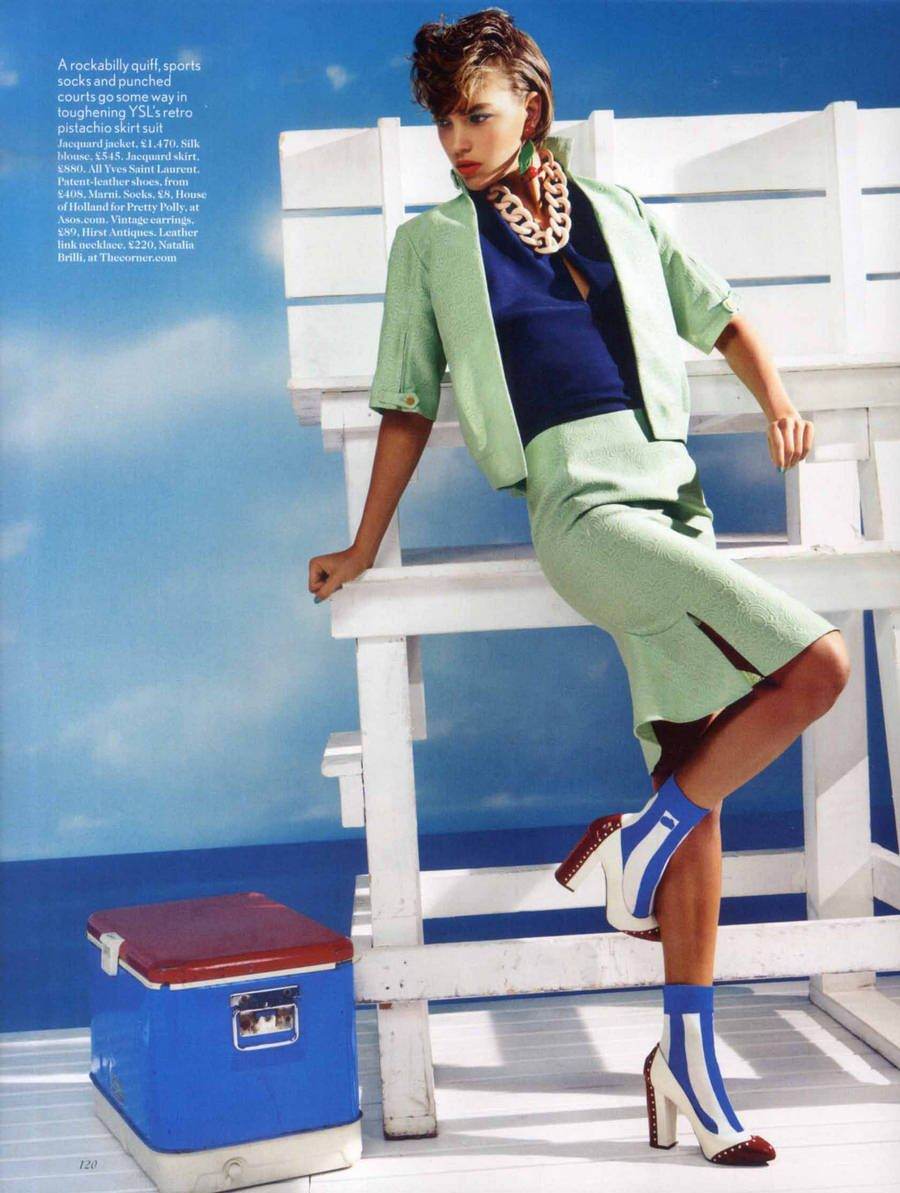 Arizona Muse @ Vogue UK February 2012