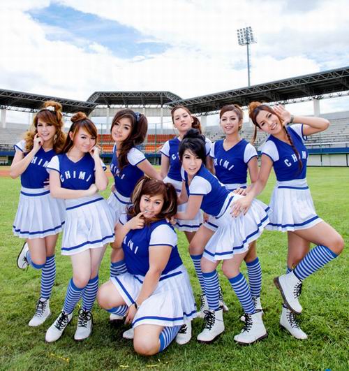 MV คึกคัก น่ารักอ่ะ - สโมสรชิมิ เรี่ดเวอร์