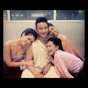 แม่หญิงเรไร และพ้องเพื่อน