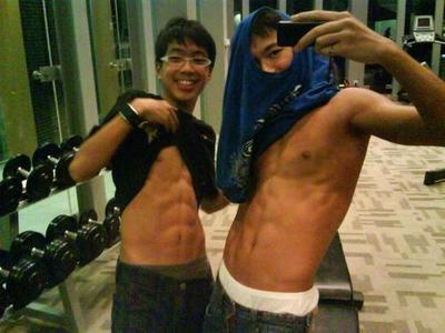 ดูๆไปเหอะกล้ามผู้ชาย