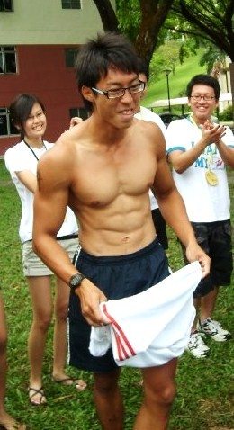 ดูๆไปเหอะกล้ามผู้ชาย