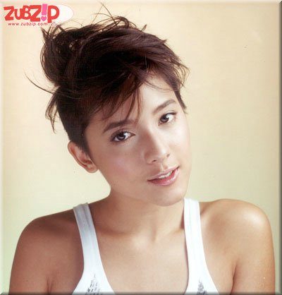 เคท ไบรโอนี่ เวลานี้เธอคือครูสอนโยคะ