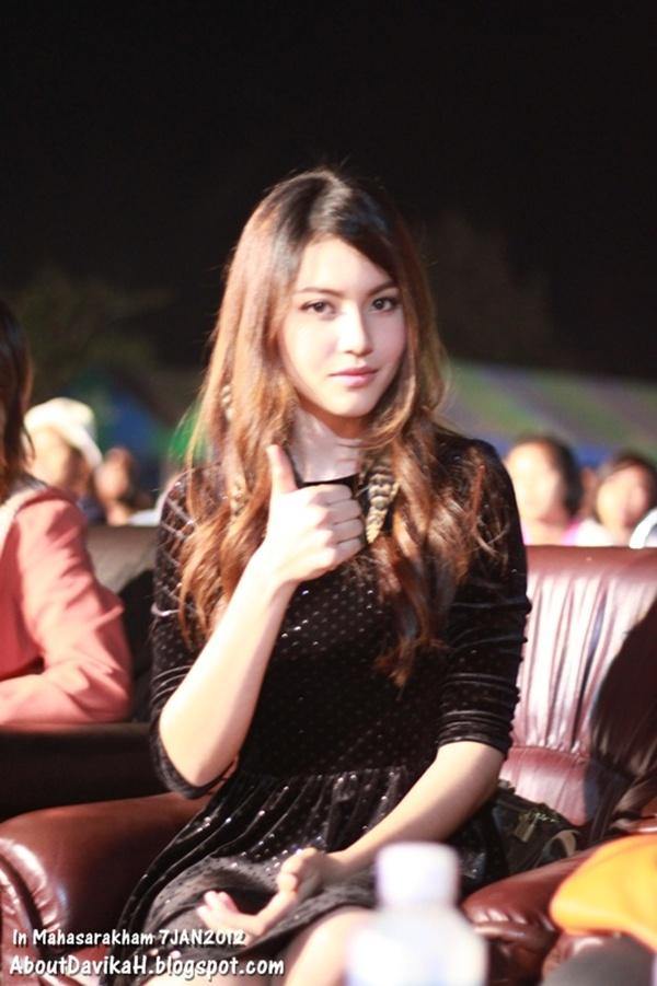 ใหม่-ดาวิกา @ งาน อบต.บรบือ จ.มหาสารคาม