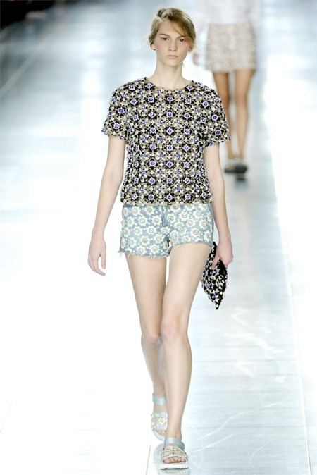 LONDON FASHION WEEK: CHRISTOPHER KANE SPRING 2012