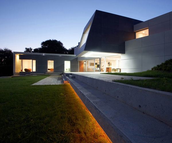 Modern Contemporary Architecture in Spain - concrete, glass and wood