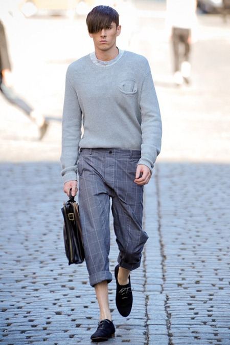 NEW YORK FASHION WEEK: BUCKLER SPRING 2012