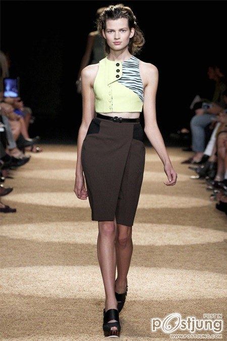 NEW YORK FASHION WEEK: PROENZA SCHOULER SPRING 2012