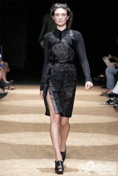 NEW YORK FASHION WEEK: PROENZA SCHOULER SPRING 2012