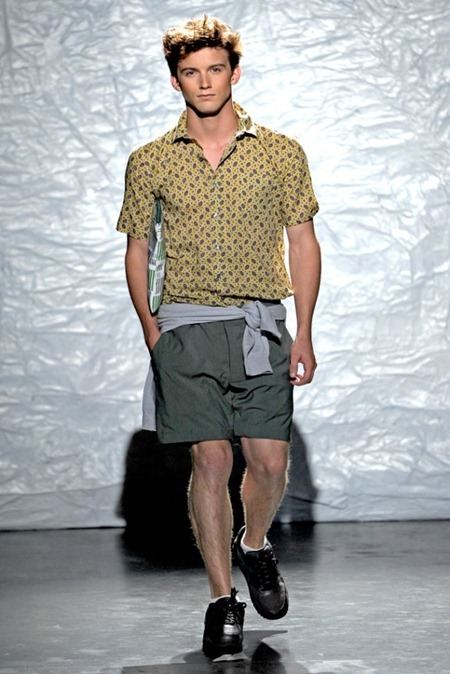 NEW YORK FASHION WEEK: LIBERTINE SPRING 2012