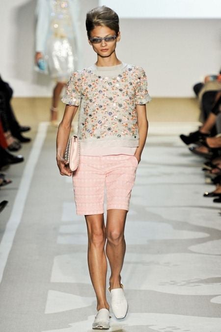 NEW YORK FASHION WEEK: DIANE VON FURSTENBERG SPRING 2012