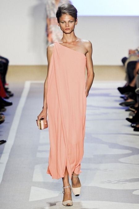 NEW YORK FASHION WEEK: DIANE VON FURSTENBERG SPRING 2012