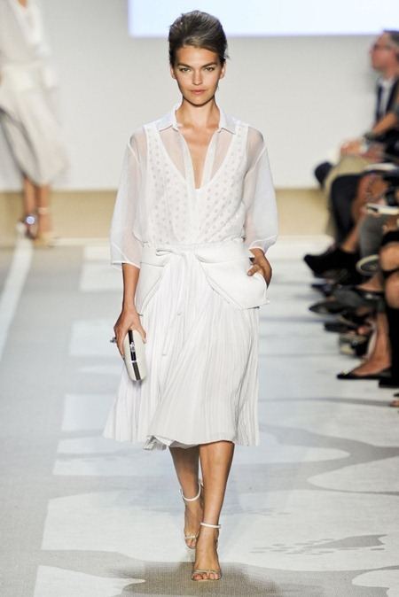 NEW YORK FASHION WEEK: DIANE VON FURSTENBERG SPRING 2012