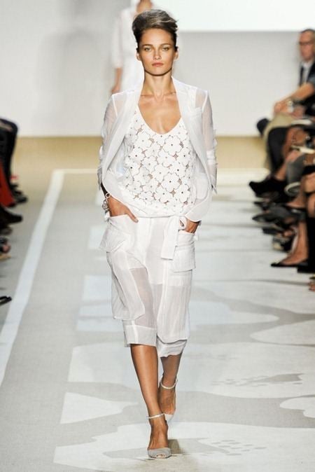 NEW YORK FASHION WEEK: DIANE VON FURSTENBERG SPRING 2012