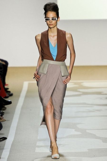 NEW YORK FASHION WEEK: DIANE VON FURSTENBERG SPRING 2012