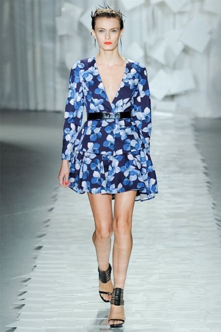 NEW YORK FASHION WEEK: JASON WU SPRING 2012