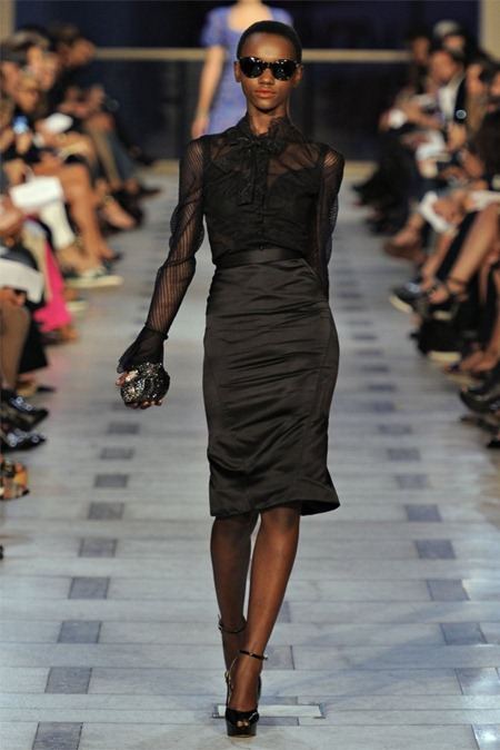 NEW YORK FASHION WEEK: ZAC POSEN SPRING 2012