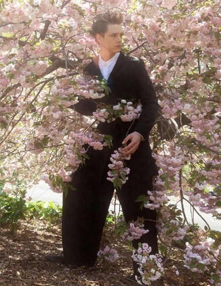 VISUAL TALES: JOHANNES NIERMANN BY PHOTOGRAPHER FRANCIS TULK-HART