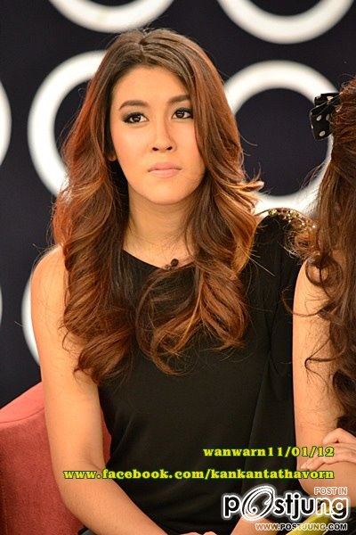 เชียร์ ...น่ารักอ่ะ ^_^