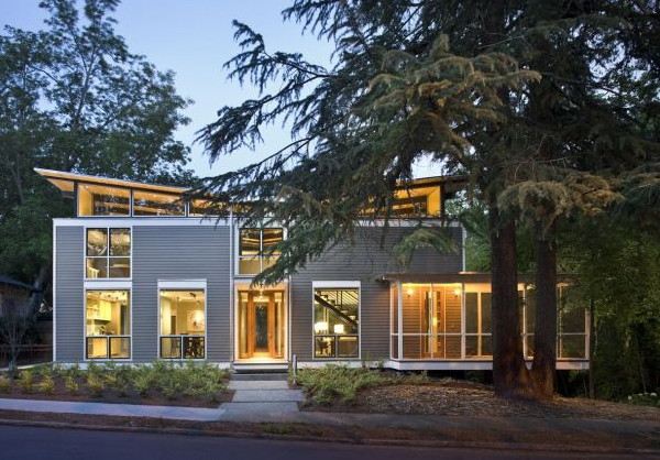 Sustainable Residential Architecture Surpasses LEED and Style Standards
