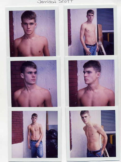 กำลังจะเป็นนายแบบ