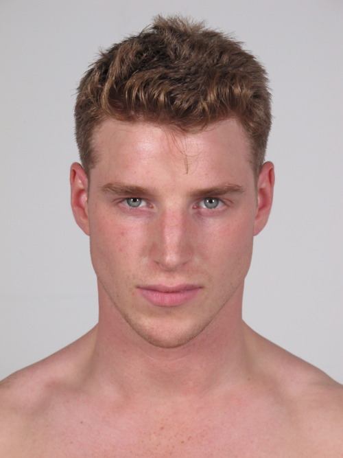 กำลังจะเป็นนายแบบ