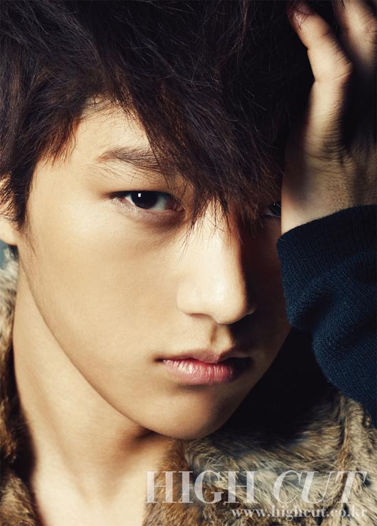 Infinite @ High Cut vol.68 January 2012