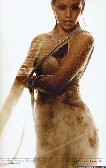 เทย่า โรเจอร์ ฟุ้งคบฝรั่ง 2 ปี แฮปปี้