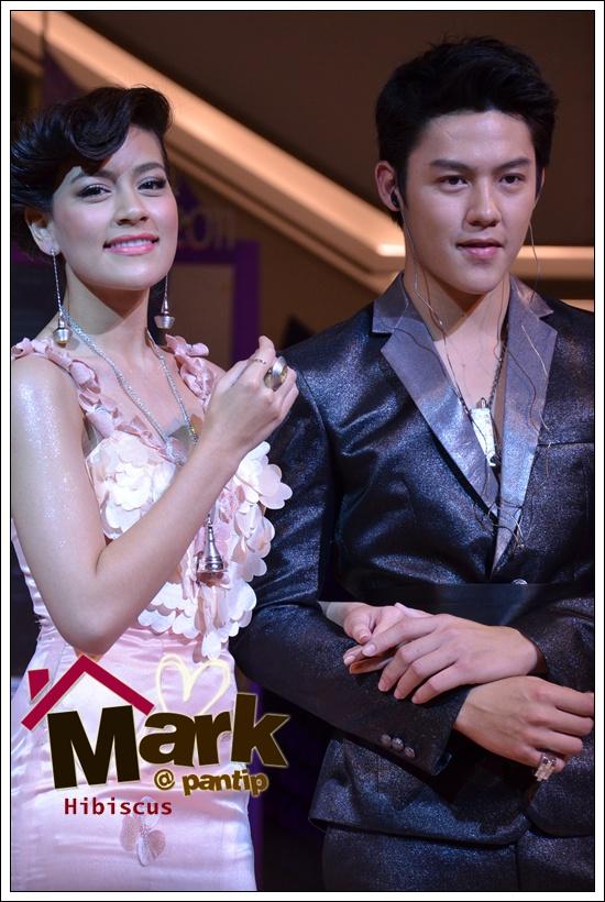 หมาก-ปริญ & คิมเบอร์ลี่ งานGems & Jewelry @ Paragon