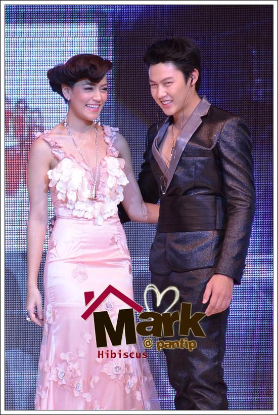 หมาก-ปริญ & คิมเบอร์ลี่ งานGems & Jewelry @ Paragon