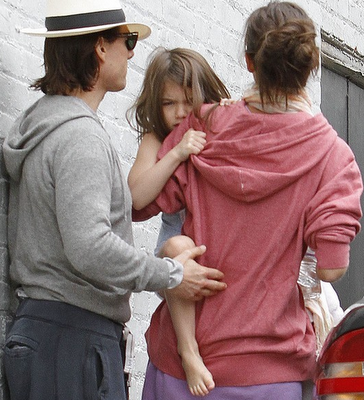 สาวน้อยร้อยล้าน Suri Cruise ลูกสาว ของtom cruise