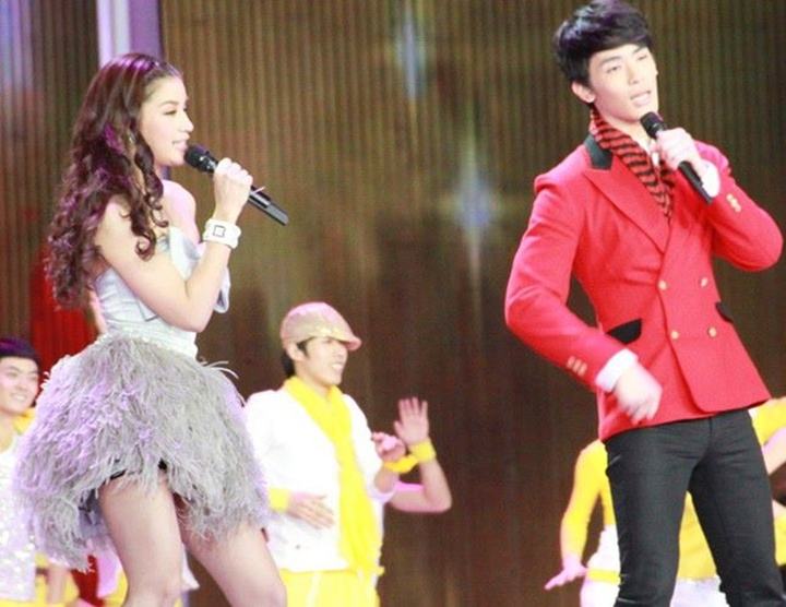 สน ยุกต์ & วิว-วรรณรท ร่วมงาน Anhui TV Spring Festival Gala 2012