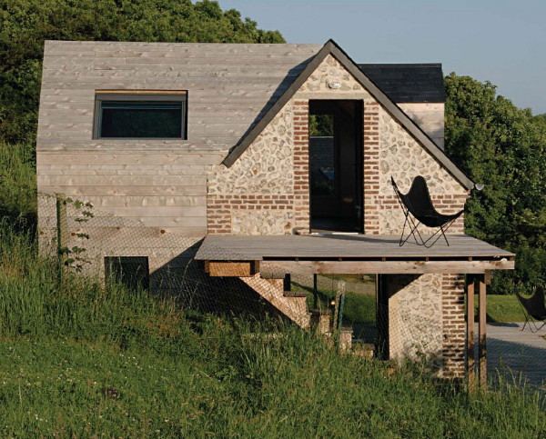 Eco House Design is Heavenly, Complete with "Wings"