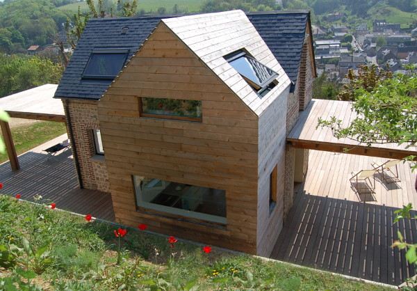 Eco House Design is Heavenly, Complete with "Wings"