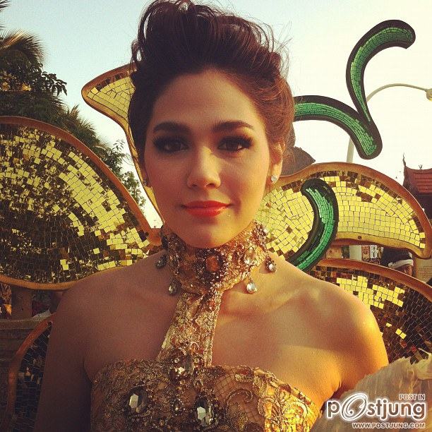 ชมพู่ - อารยา งานมหกรรมพืชสวนโลก 2554