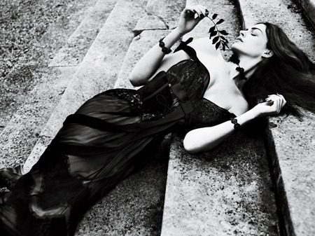 INTERVIEW MAGAZINE: ANNE HATHAWAY BY PHOTOGRAPHER MERT & MARCUS