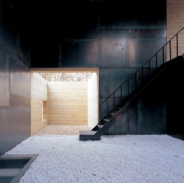 Modern Norwegian Architecture - wood and steel house design in Korea