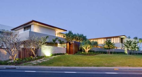 Beachfront Luxury Homes of Wood, Stone and Glass