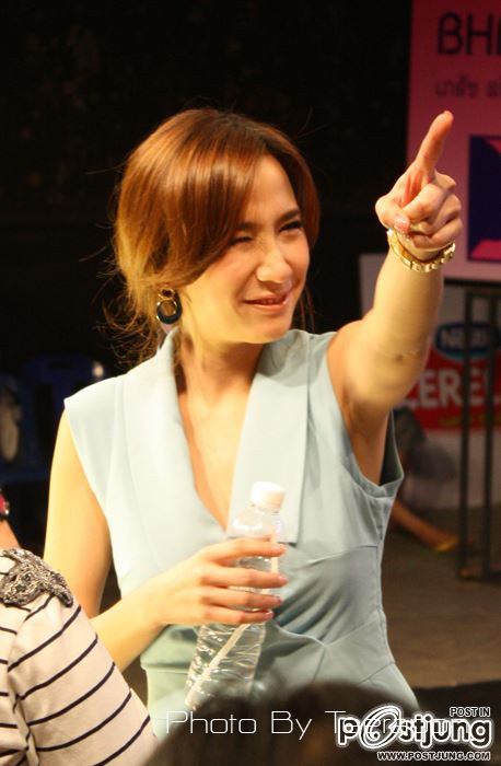 ส่องมุมสวย"อั้ม พัชราภา"มุมน่ารักๆ@จ้อจี้ ล่าสุดวันนี้!!!!