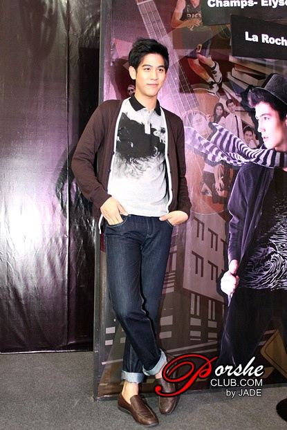 พอร์ช ศรัณย์ ใน งานประกวด U Guys by guy guy Laroche @ โรบินสัน รัตนาธิเบต ค่ะ