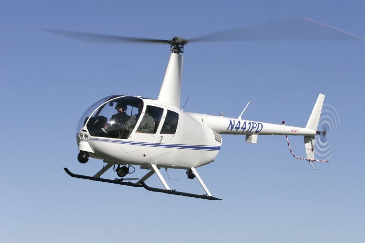 robinson r44 newscopter ลำแรกของAsia ที่ช่อง7 สี ใช้ในการ รายงานสด