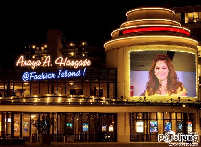 "PIC " ARAYA A. HARGATE The Sexiest Actress  ! "