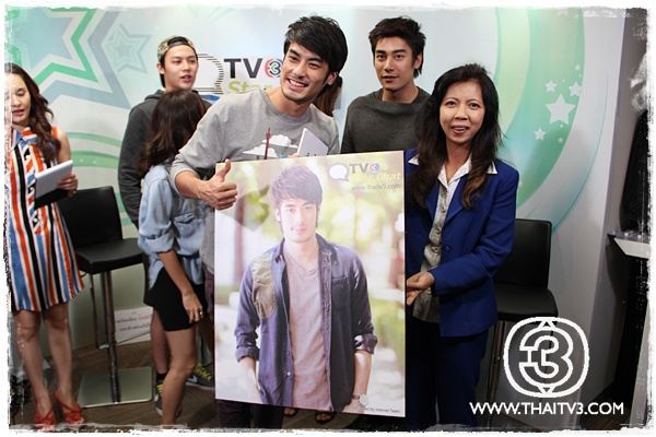 นักแสดงสามหนุ่มเนื้อทอง @ TV3 Star Chat
