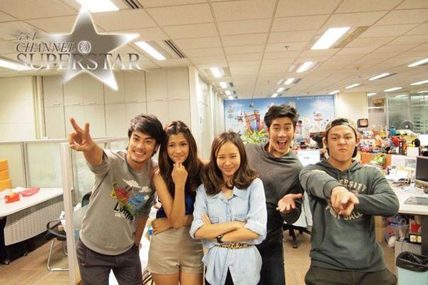 นักแสดงสามหนุ่มเนื้อทอง @ TV3 Star Chat