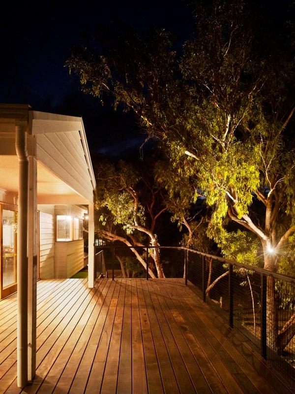 Beach House Architecture Celebrates the Australian Beach Shacks